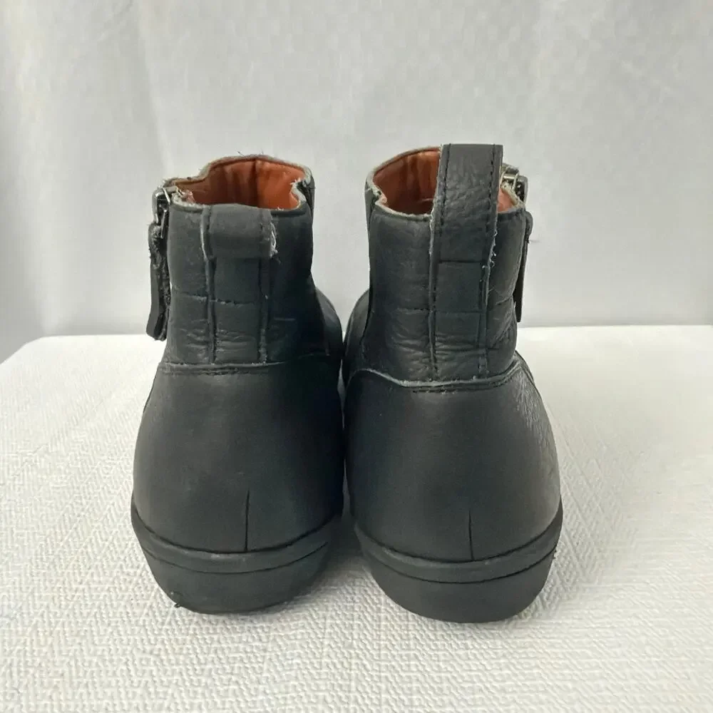 Vionic Lois Ankle Boots Womens Size 9.5 Black Leather Side Zipper